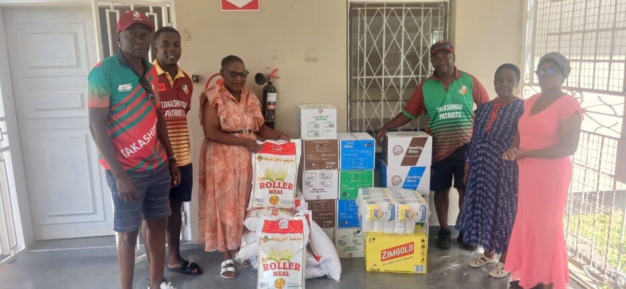 Takashinga Donates to Chinyaradzo Children’s and Highfield Old People’s Homes